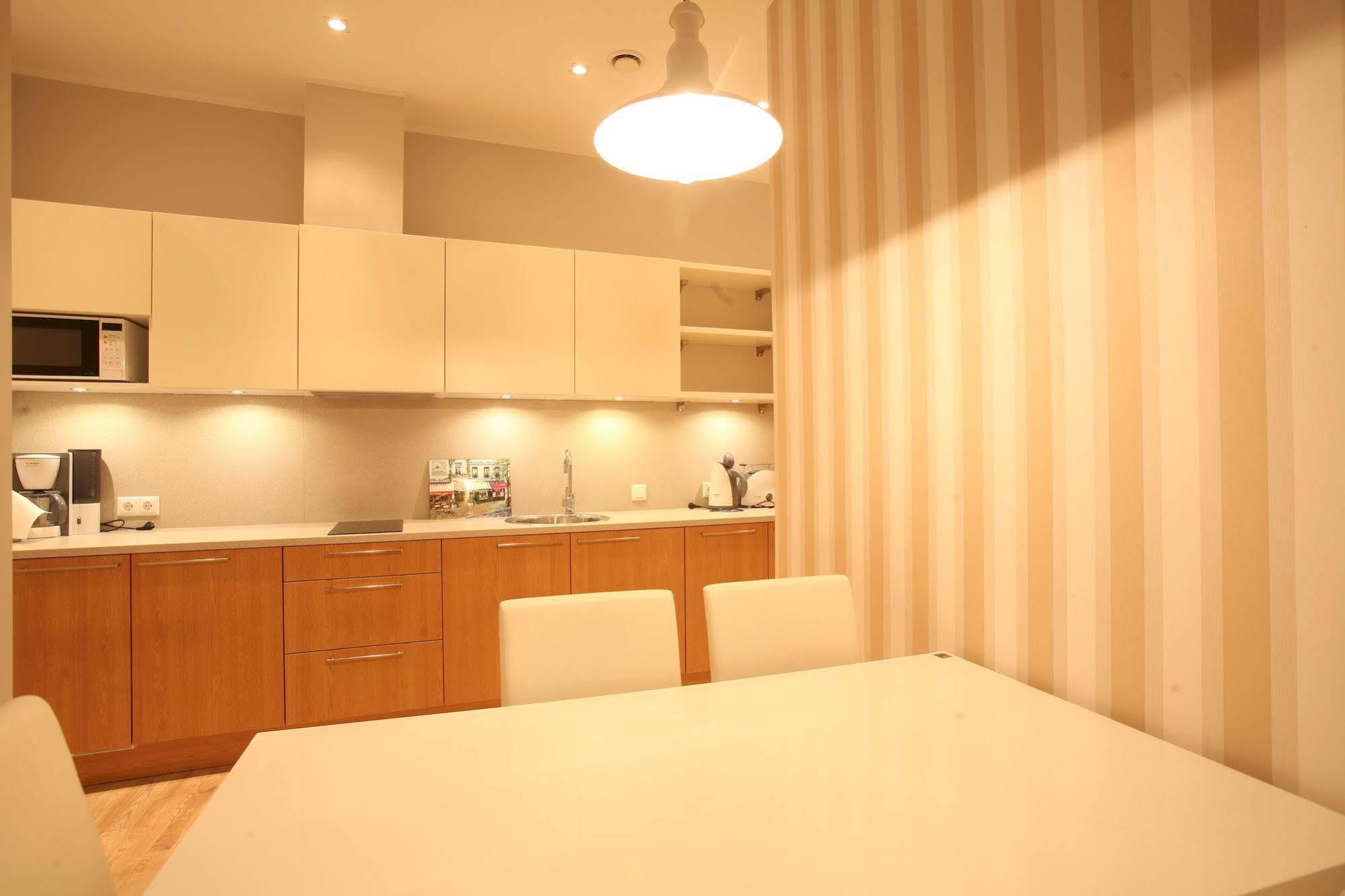 Delta Apartments - Old Town View Apartment تالين المظهر الخارجي الصورة