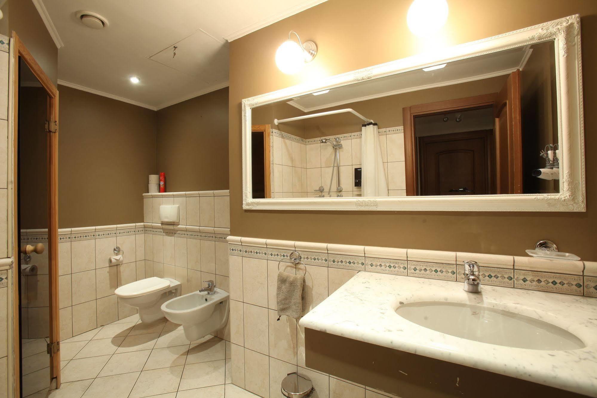 Delta Apartments - Old Town View Apartment تالين المظهر الخارجي الصورة